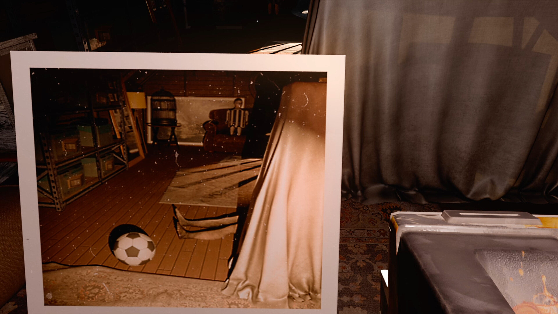 十八层阁楼/The 18th Attic - Paranormal Anomaly Hunting Game